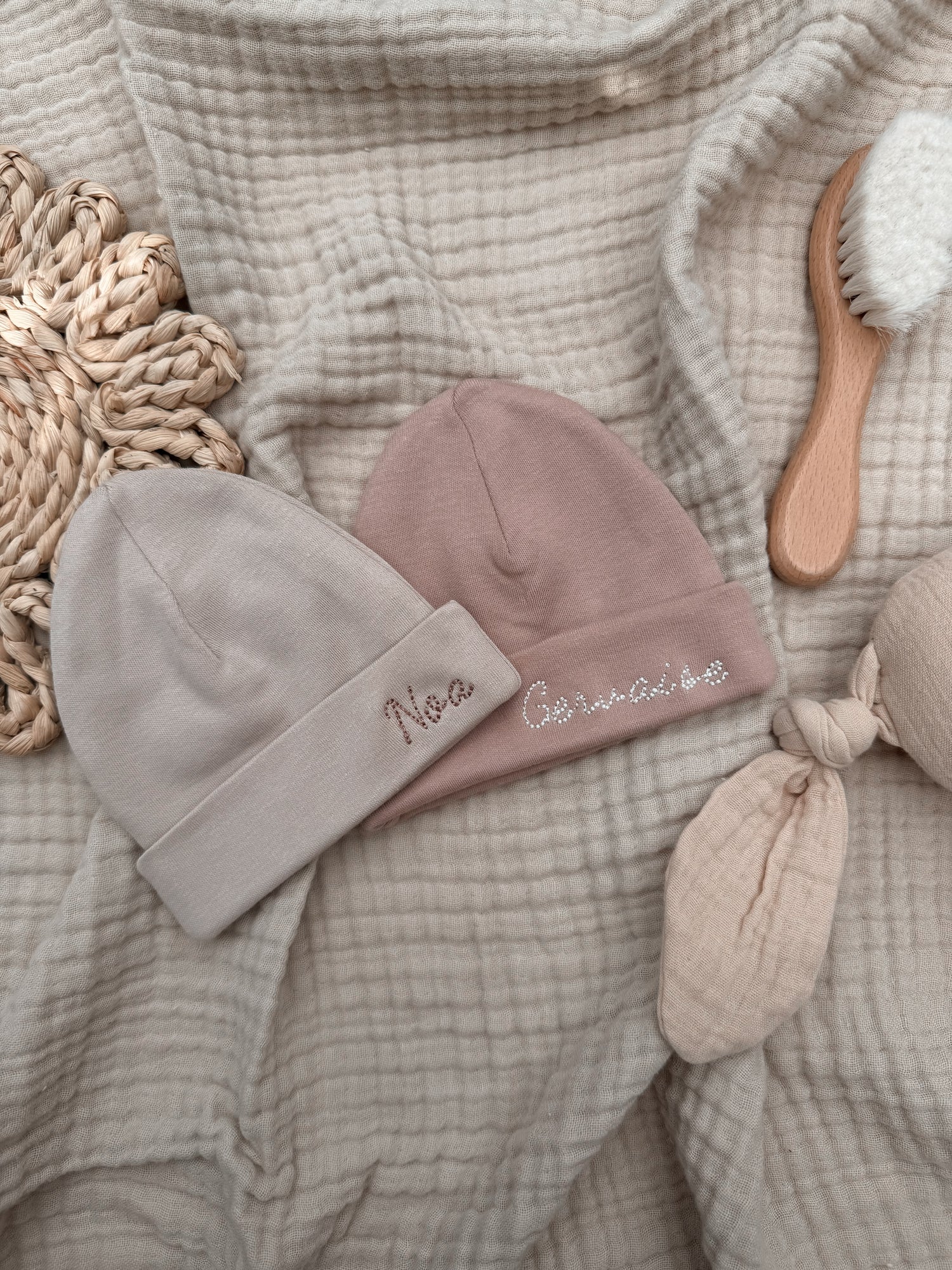 Babymustje met naam - studio joliva 