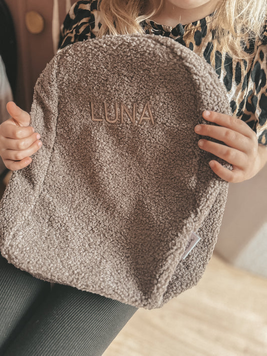 Teddy Rugzak met Naam – Lichtbruin | Studio Joliva