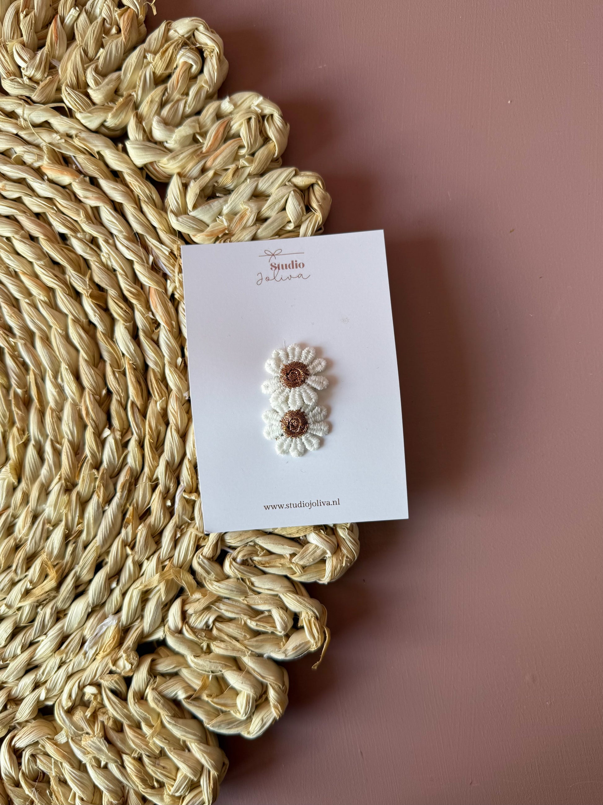 Haarspeldje - Madelief Brons - Studio Joliva