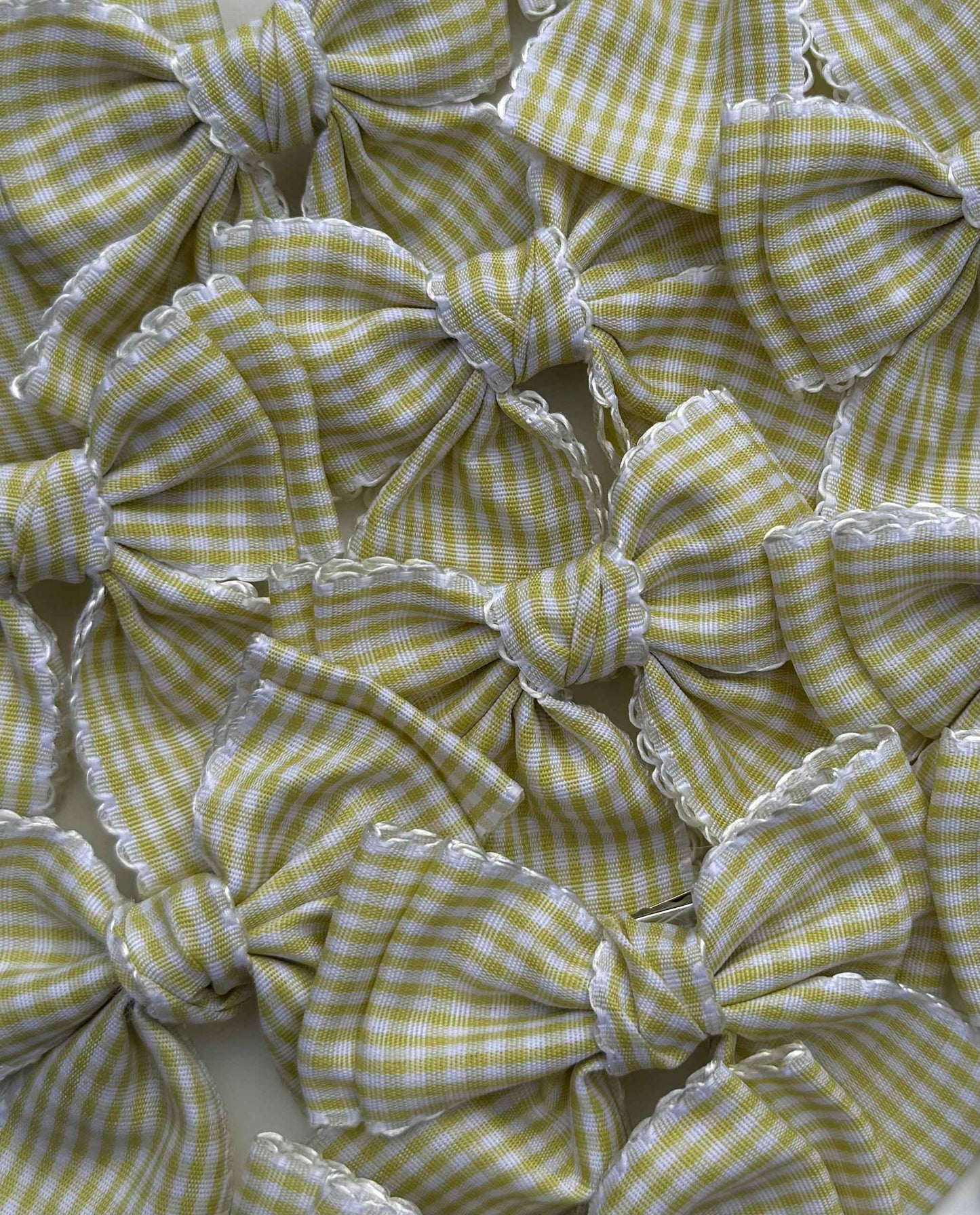 Strik - Pretty Bow Butteryellow