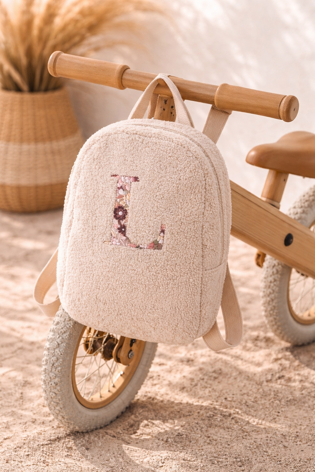 Teddytas met bloemen letter - studio Joliva 