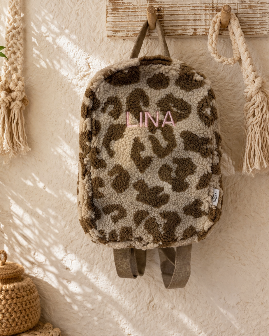 Leopard Rugzak met Naam – Cream/Brown | Studio Joliva