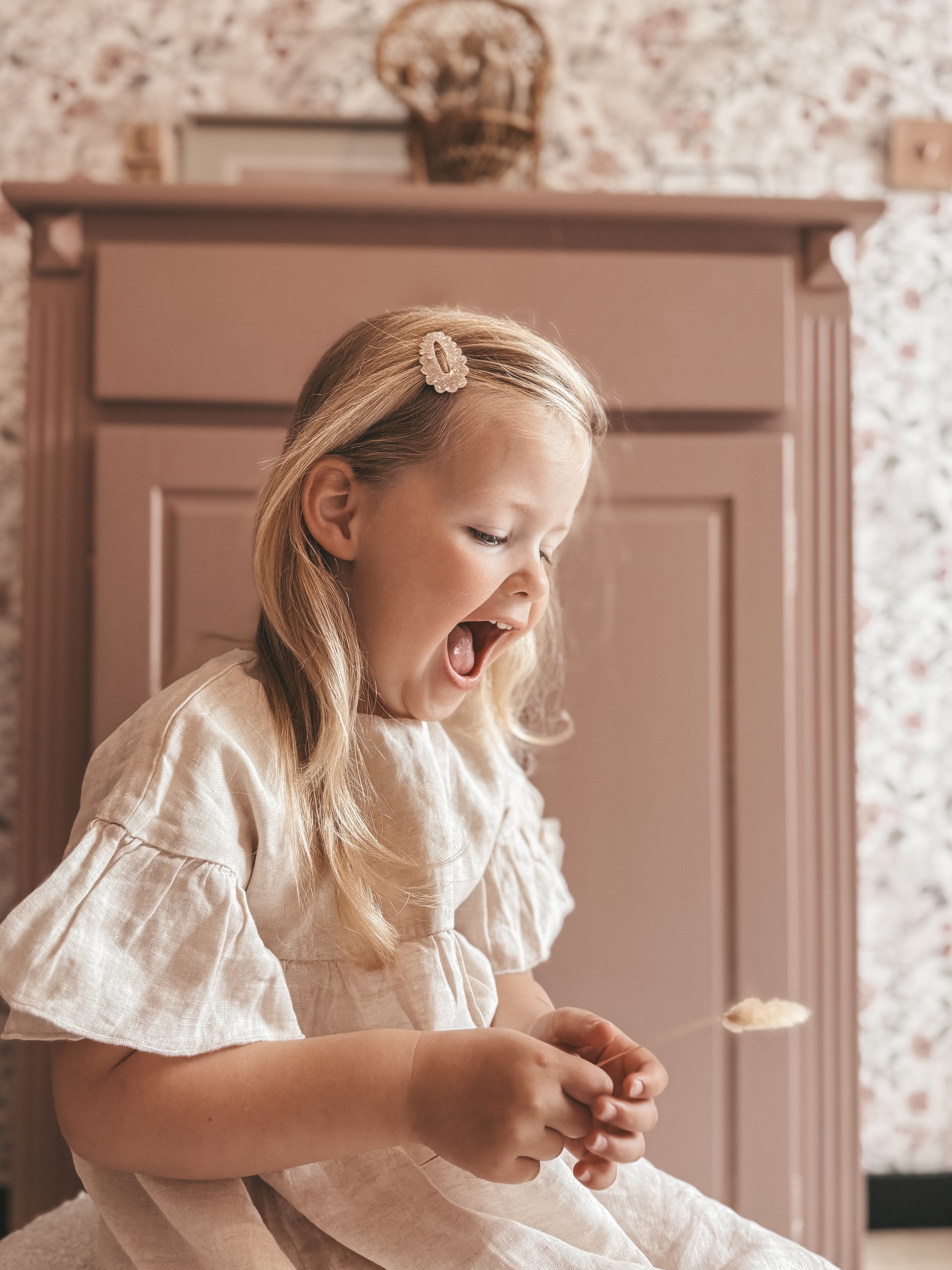 Handgemaakte haarspeldjes beige – Studio Joliva